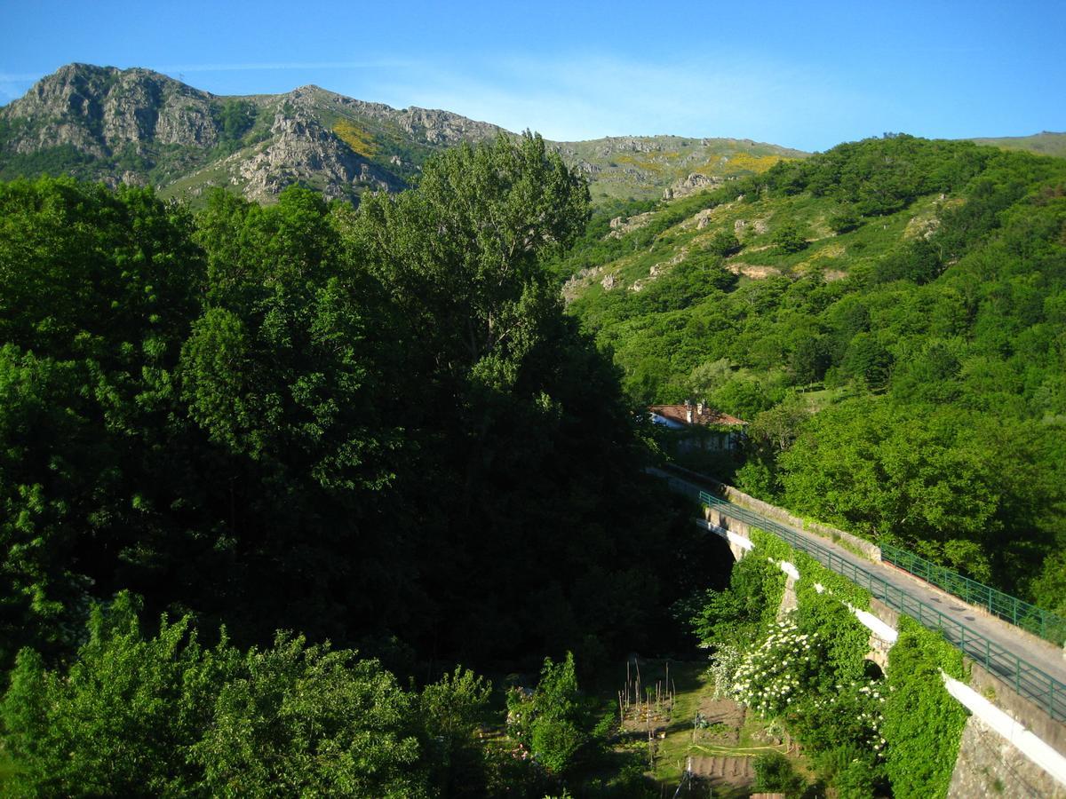L'Auberge De Montpezat Habitación foto